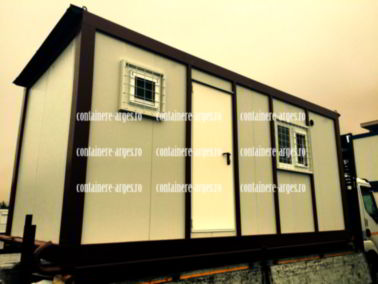 container metalic pret Arges